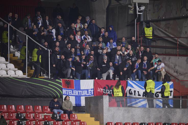 Navijači Drite na zadnjem evropskem gostovanju v Španiji. | Foto: Guliverimage