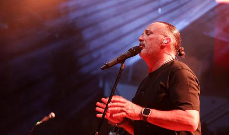 Po presaditvi las je Tony Cetinski dolgolasec #foto