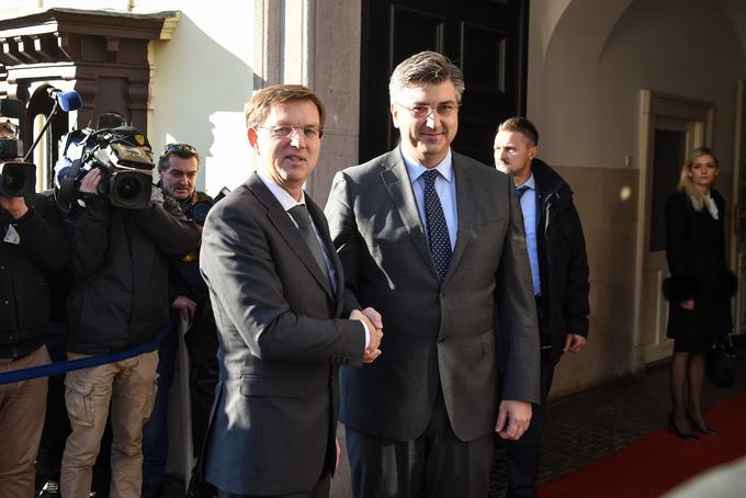 Premierja Miro Cerar in Andrej Plenković 19. decembra na srečanju nista našla skupnega stališča. | Foto: STA ,