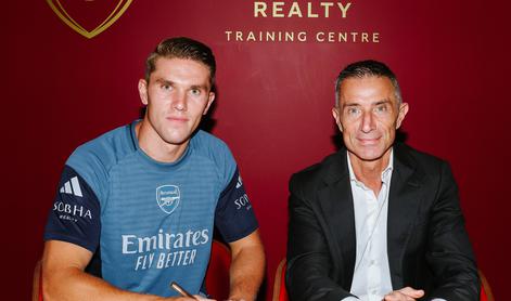 Arsenal uradno potrdil prihod Viktorja Győkeresa