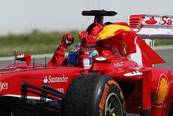 Alonso kršil športno pravilo, a ne bo kaznovan