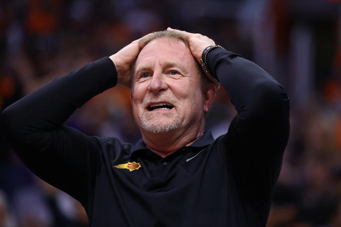 Robert Sarver | Lastnik franšize Phoenix Suns Robert Sarver se je znašel v težavah. | Foto Reuters