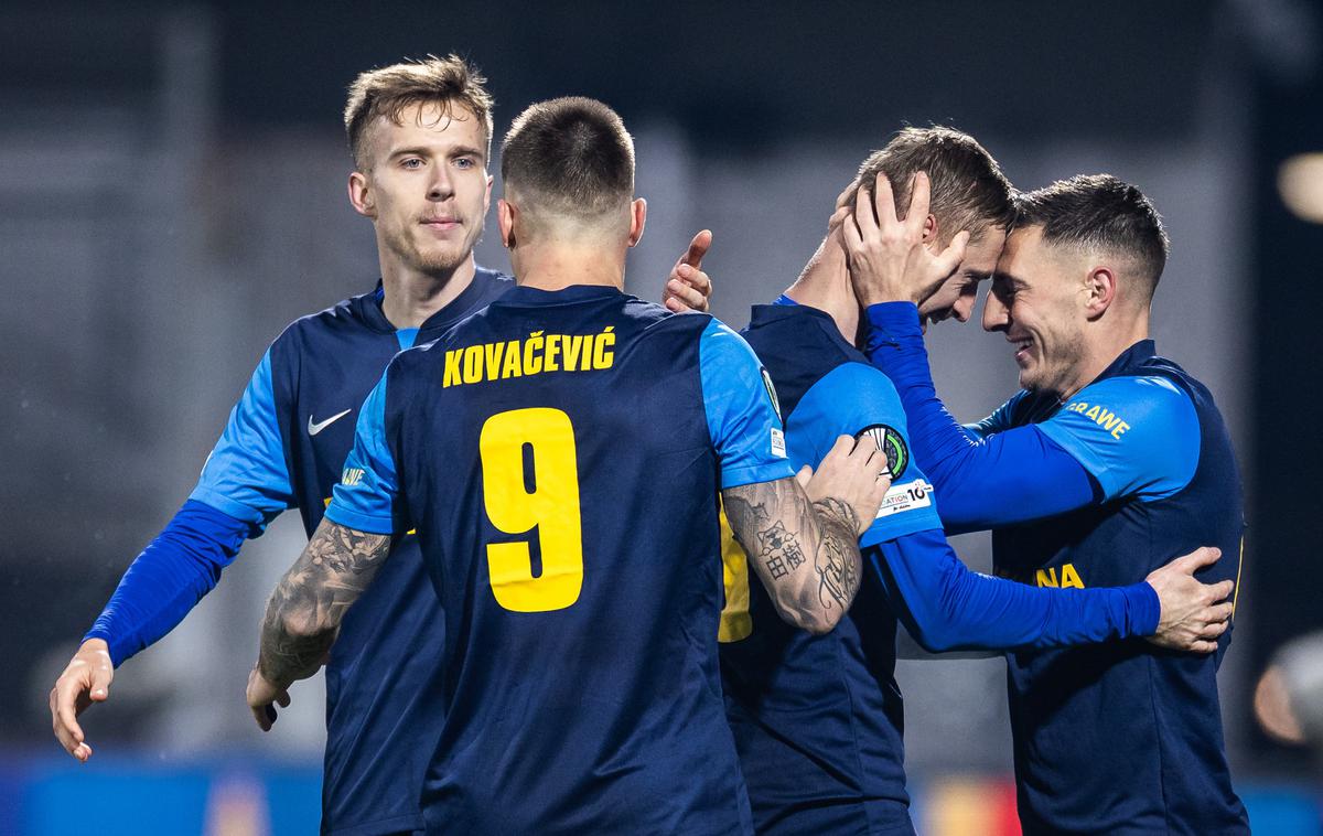 konferenčna liga NK Celje Legia Žan Karničnik | Žan Karnič je zadel s 30 metrov, za vodstvo in kot se je izkazalo tudi za zmago. | Foto Jure Banfi