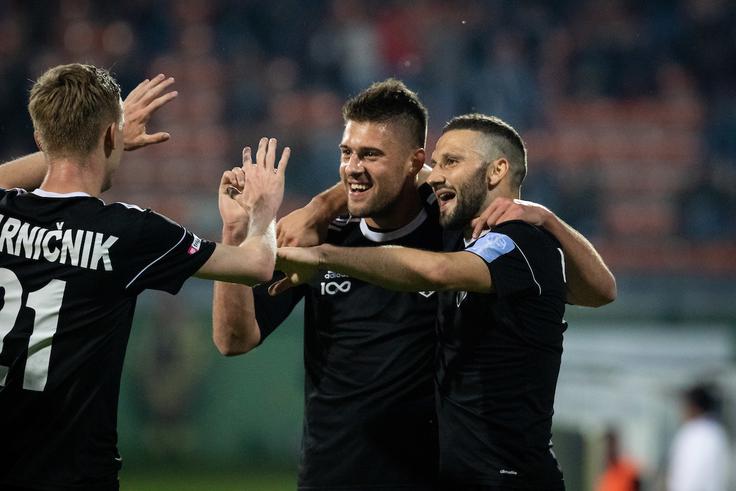 Mura je edini slovenski klub, ki v uvodnem krogu kvalifikacij za ligo Europa ni deležen statusa nosilcev. | Foto: Blaž Weindorfer / Sportida
