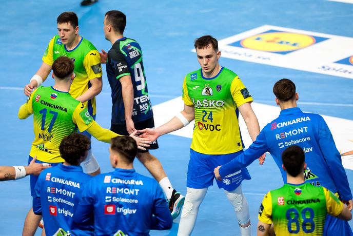 Slovenj Gradec potrdil polfinale, Slovan pa Loki dal kar 48 golov, Trebanjci zanesljivi