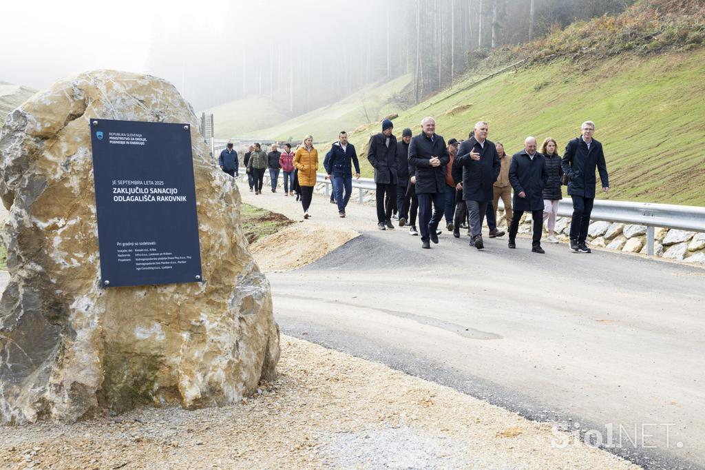odlagališče odpadkov, Odprtje saniranega zaprtega odlagališča Rakovnik