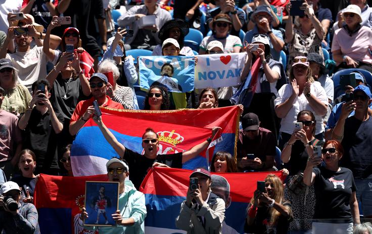 Novak Đoković navijači | Foto: Reuters