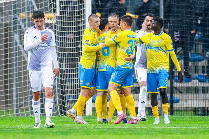 Josip Iličić Koper | Josip Iličić je zadel za 1:0. | Foto Aleš Fevžer