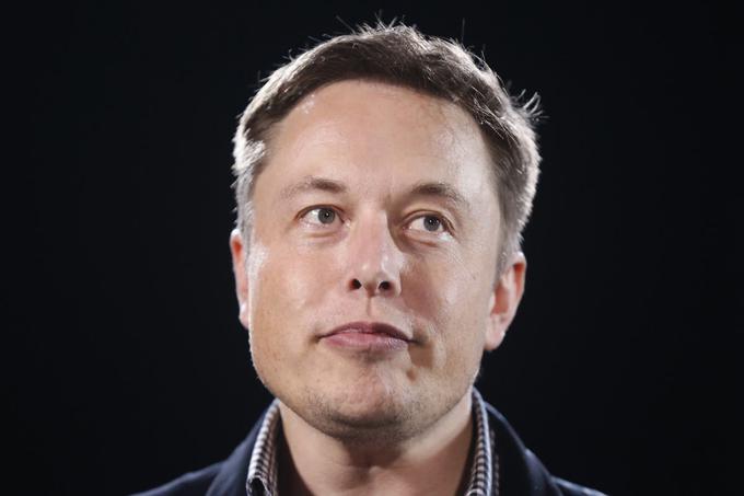 Elon Musk je v zadnjih letih veliko obljubljal, a svoje obljube tudi uspešno uresničeval. | Foto: Reuters