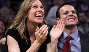 Hilary Swank spet samska