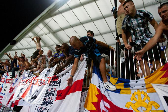Navijači Birmingham Cityja so leta 2011 gostovali v Sloveniji, ko se je angleški klub v ligi Europa pomeril z Mariborom. Birmingham je v Ljudskem vrtu zmagal z 2:1, na Otoku pa 1:0. | Foto: Urban Urbanc/Sportida