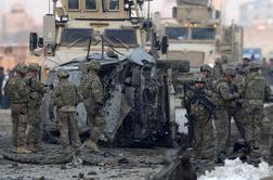 V Afganistanu ubitih pet Natovih vojakov
