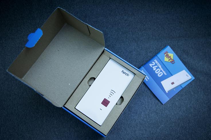 Model 2400 je drugi najzmogljivejši v družini ojačevalnikov FRITZ!Repeater. | Foto: Ana Kovač