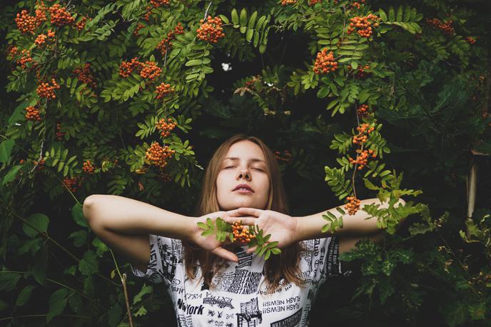 ženska, dekle, poletje, jesen | Foto Pexels