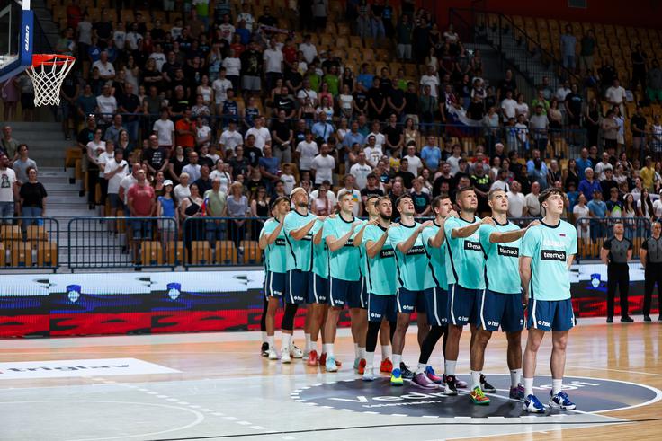 Slovenijo v sredo čaka pot v Estonijo. | Foto: Filip Barbalić