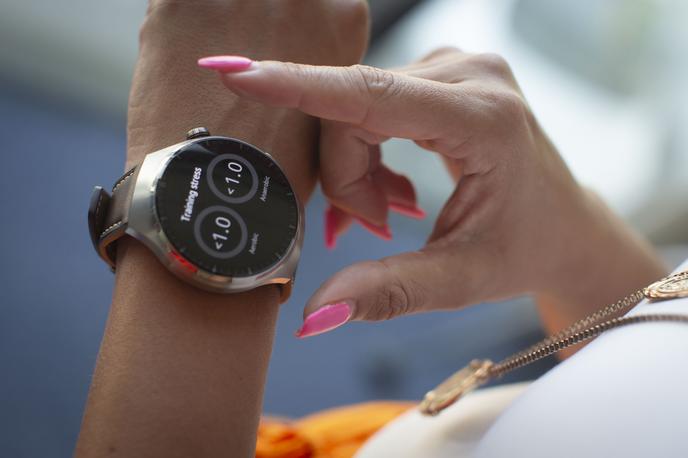 pametna ura Huawei Watch 4 Pro | Preizkusili smo pametno uro Huawei Watch 4 Pro v izvedbi z usnjenim paščkom. | Foto Bojan Puhek