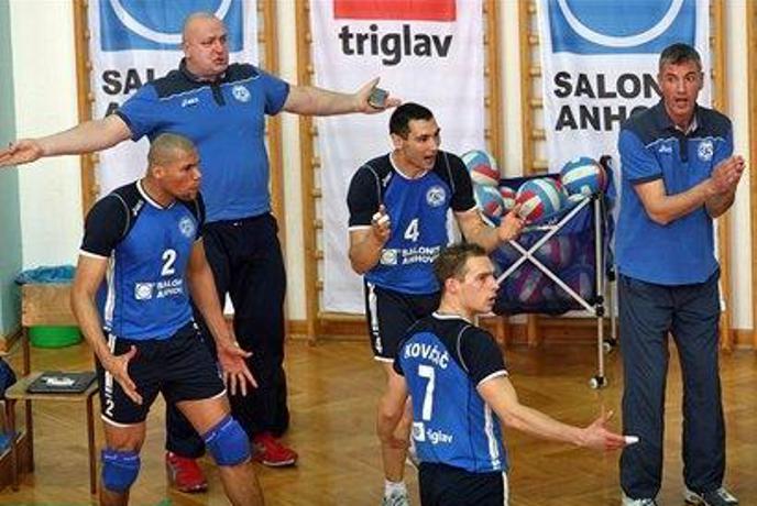 Salonitu Nemci, Hitu Novi Gorici Španke