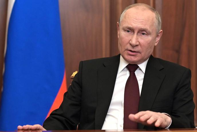 Kaj ima za bregom Vladimir Putin?