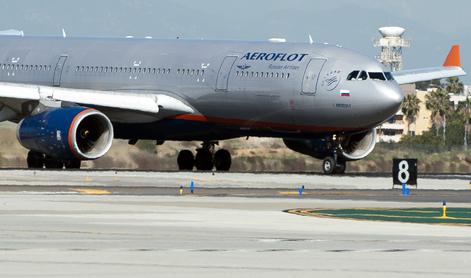 Smo tik pred novo vojno? Rusi odpovedali polete, evakuirali bodo državljane.