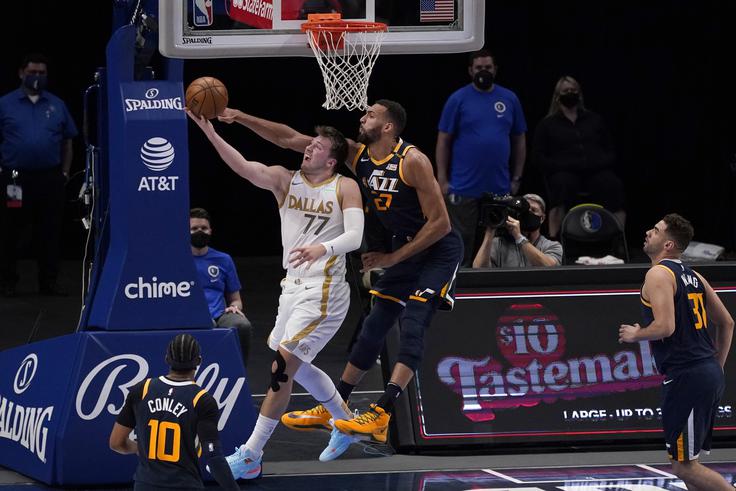 Rudy Gobert je Dončiću pod košem povzročal nemalo preglavic. | Foto: AP / Guliverimage