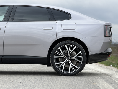 Vožnja okrog Ljubljane in volvo ES90: marsikdo se je obrnil – nič čudnega #foto