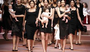 Otroci in nosečnica na modni reviji Dolce&Gabanna
