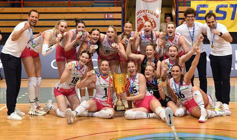Branilke naslova začenjajo proti bronastim Šempetrankam
