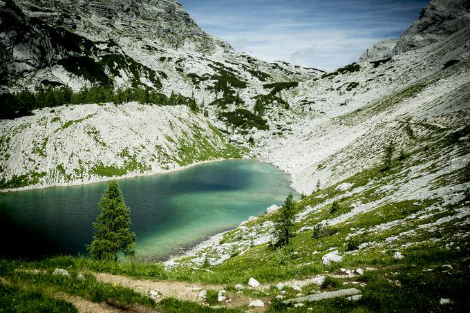 Veliko jezero ali Jezero v ledvicah. | Foto: Ana Kovač