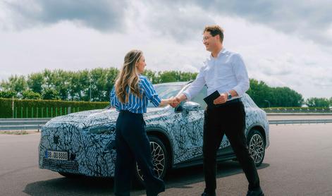 Šef osebno za volanom: Mercedes razkriva novega GLC, a le delno #foto