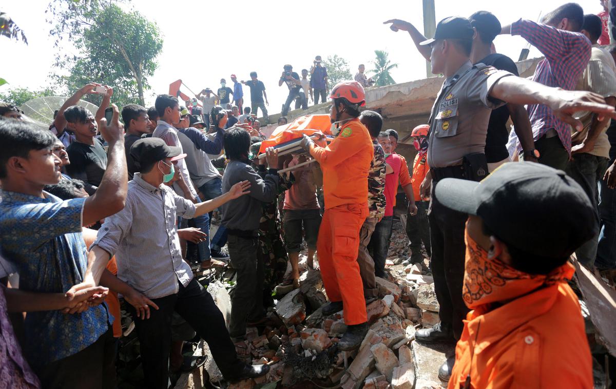 Posledice potresa v Indoneziji | Foto Reuters