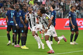 Luka Modrić junak Milana, Udinese blizu vrha