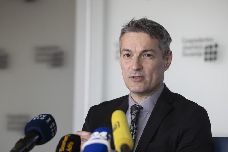 V analitiki GZS pod vodstvom Bojana Ivanca opozarjajo, da pravi cenovni val šele prihaja. | Foto: STA