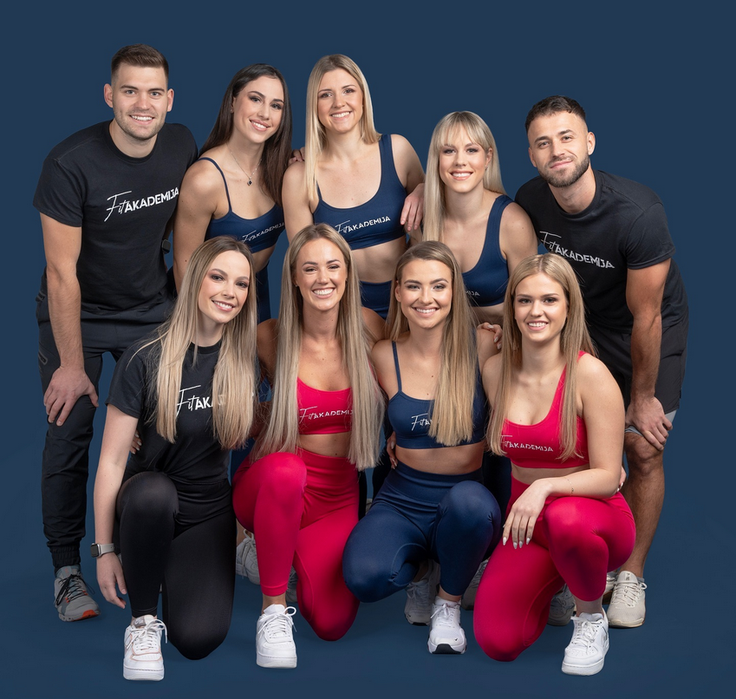 Ekipo Fit Akademije 12 sestavljajo strokovnjaki iz posameznih področij, ki so oblikovali celoten program. | Foto: Fit akademija