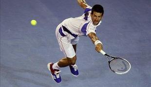 Poslastica: Federer ali Đoković?