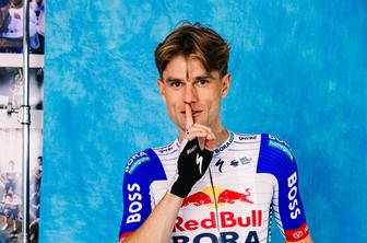 Finn Fisher-Black: Zvezdniki Pogačar, Evenepoel in Vingegaard so povsem "normalni fantje"