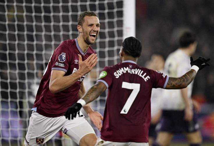 Tomaš Souček je zadel za vodstvo West Hama. | Foto: Reuters