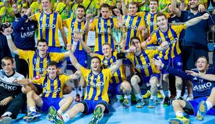 Celje dvignilo superpokal pod portoroškimi reflektorji