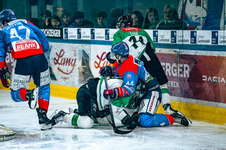 V Innsbrucku je Olimpija dosegla devet golov. | Foto: HCI