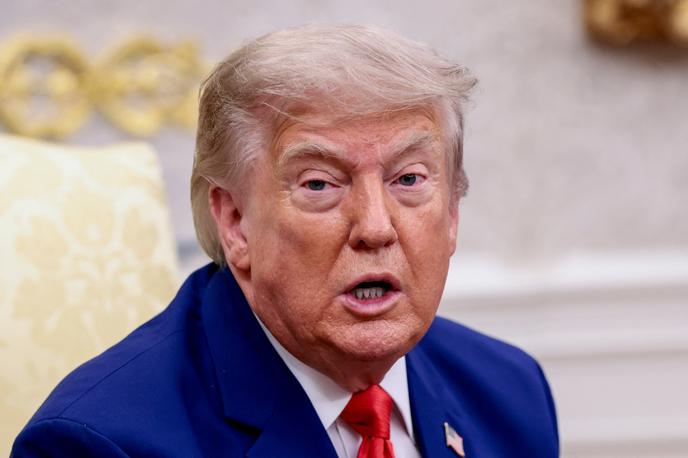 Donald Trump | Med srečanjem z libanonskim kolegom Josephom Aounom v Beli hiši je Trump ocenil, da bi Iran potreboval več kot 20 let, da bi si opomogel od trenutne škode. | Foto Reuters