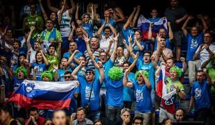 Zgodovinski trenutek za slovensko žensko košarko