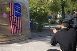 Iran potrdil aretacijo treh Američanov