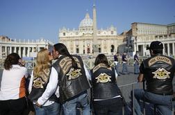 Papež na Trgu svetega Petra blagoslovil motoriste (FOTO)