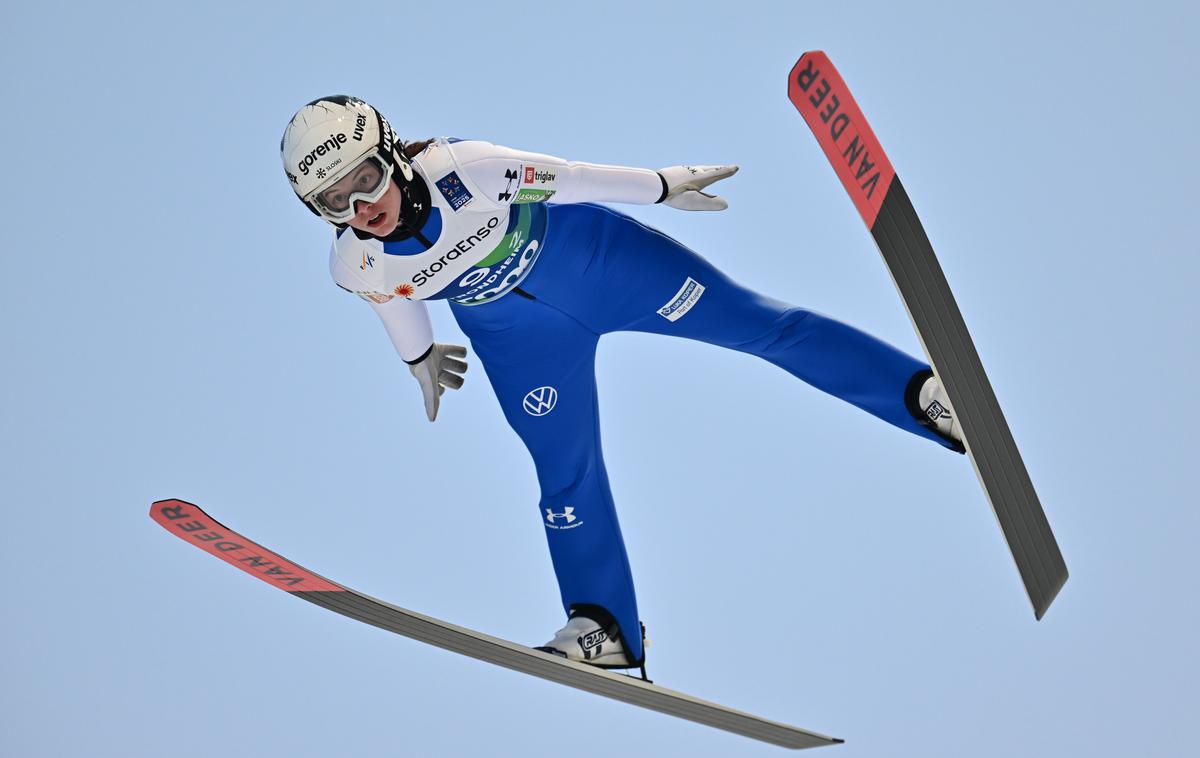 Tina Erzar, Trondheim 2025, ekipna tekma | Foto Guliverimage
