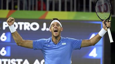 Del Potro izločil Nadala in se zavihtel v finale