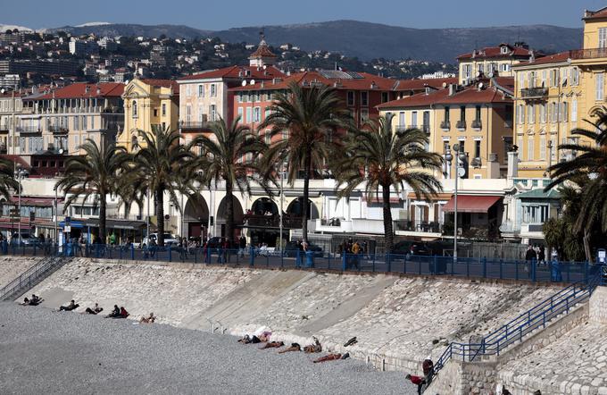 Včerajšnji napad se je zgodil na aveniji Promenade des Anglais, v osrčju francoskega obalnega mesta Nica. | Foto: Reuters