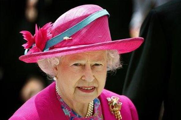 Policija ob obisku britanske kraljice ne pričakuje večjih omejitev v prometu