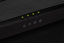Ruter, Router, omrežni usmerjevalnik