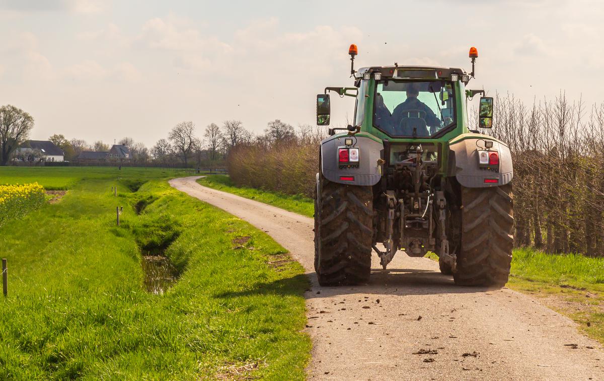 Traktor | Traktorist se je smrtno ponesrečil. Fotografija je simbolična.  | Foto Shutterstock