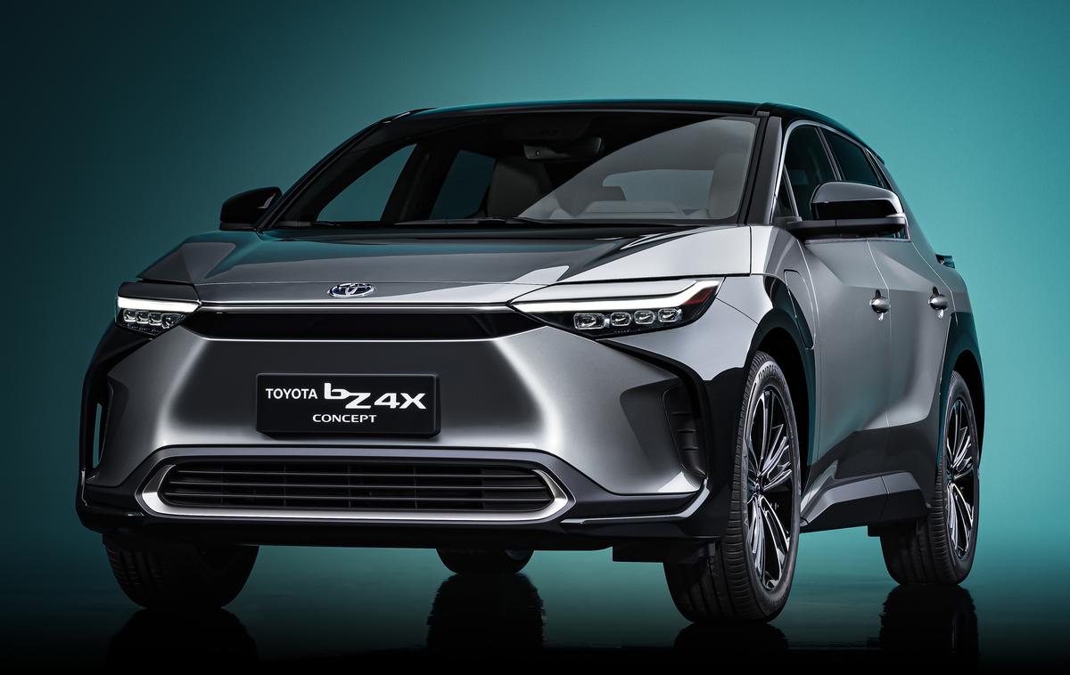 Toyota bZ4X | Tak električni SUV bo Toyota na ceste poslala sredi prihodnjega leta. | Foto Toyota