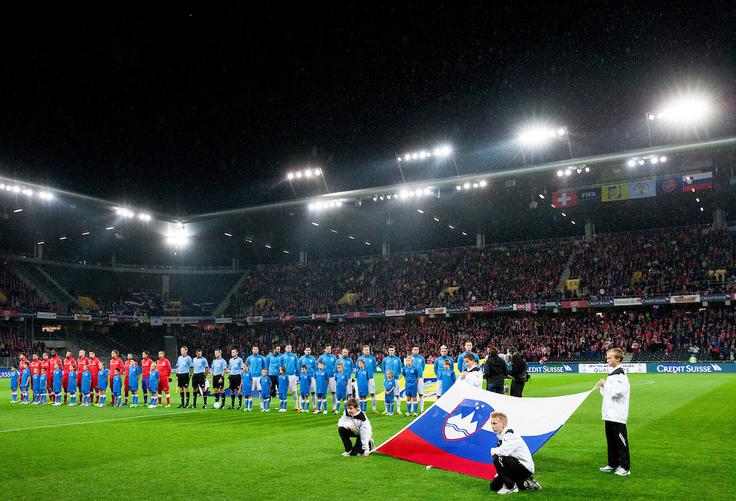 Sanje Slovenije o nastopu v Braziliji so se končale v Bernu. | Foto: Vid Ponikvar